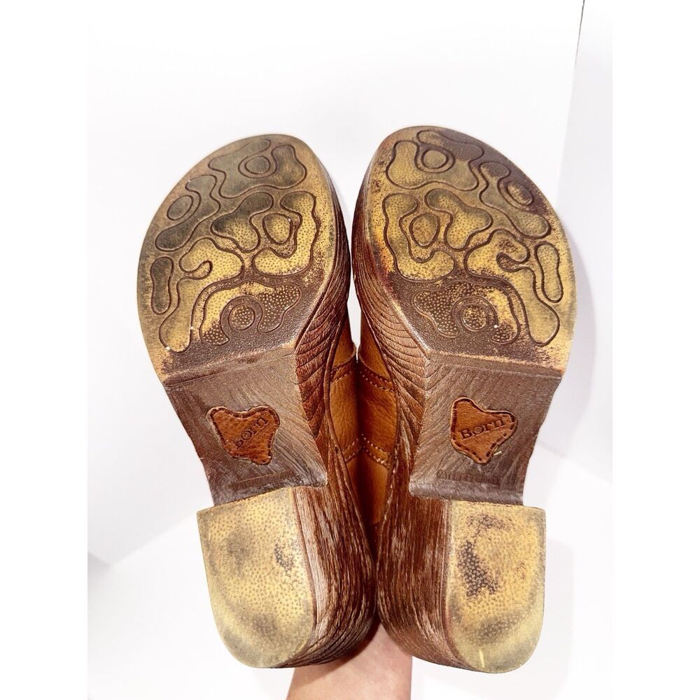 Born Chunky Platform Clogs Block Heels Studded Brown Leather Retro Y2K Western 9 - Picture 10 of 16